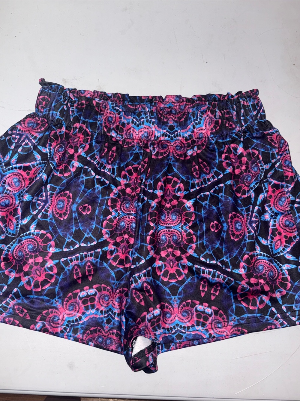#157 Small iHeartRaves Pink & Blue Geometric Print Athletic Shorts